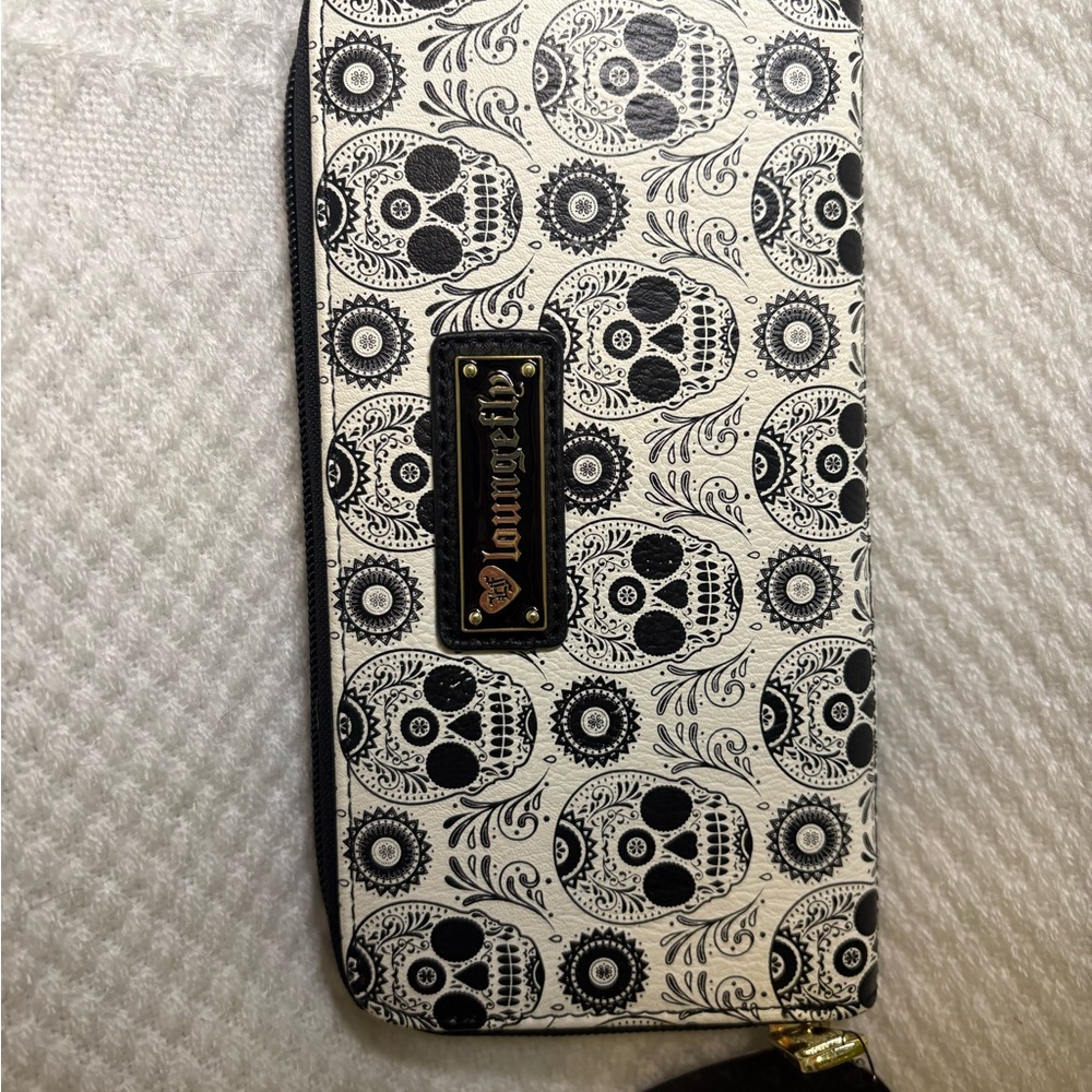 Loungefly OG Heart Logo Black and White Sugar Skull Wallet